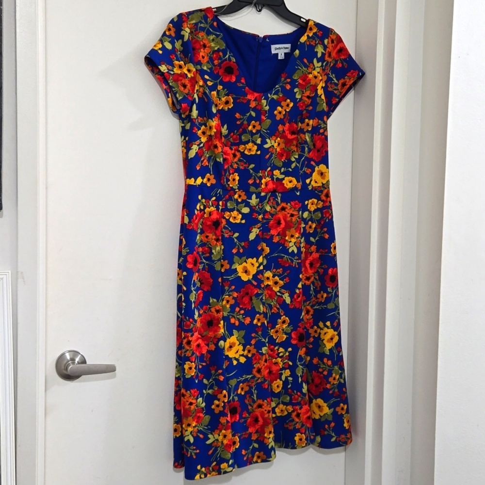 Shelby and Palmer dress size 6